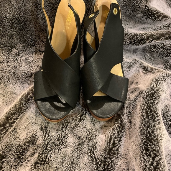 Wedges - Picture 3 of 3